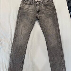 Men's Gray Levi’s Jeans